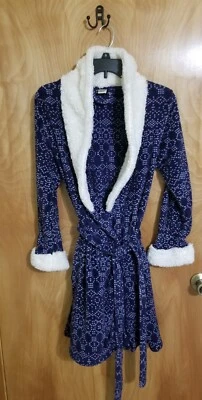 NWOT Ulta Beauty Women's S/M Blue Soft Plush Bathrobe Waist Tie - Image 1 of 4