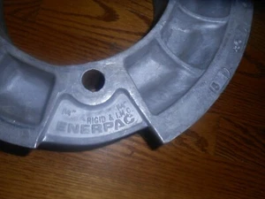 Enerpac Rigid and I.M.C. 1 1/4 inch Pipe Shoe Bender - Picture 1 of 3