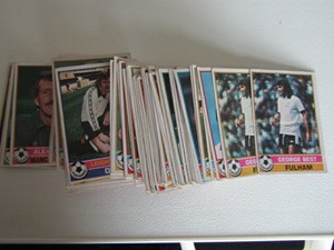 Topps Footballers (Red Back)  1977 Football Cards Variants (ef3)