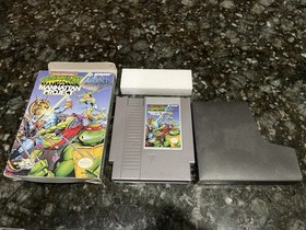 Teenage Mutant Ninja Turtles III: Manhattan Project (NES Nintendo) Working + Box