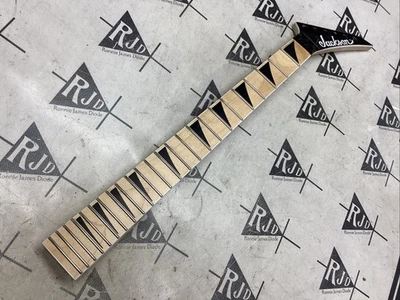 Cuello de guitarra eléctrica Jackson JS32 bloqueo aleta de tiburón encuadernado arce Foto 1 de 4