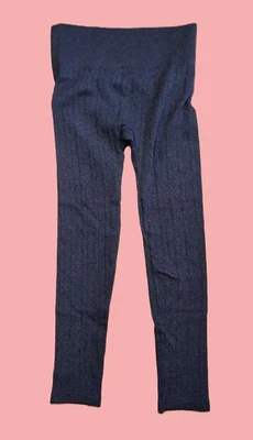 One 5 One Women’s Size L/XL Pull On Stretch Leggings Ankle Black  Cable Knit - Image 1 of 4