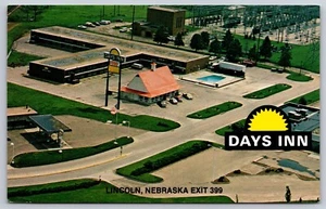 Aerial View Days Inn Motel with Small Map Lincoln Nebraska Chrome Postcard - Picture 1 of 2