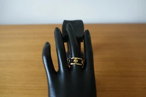 TORY BURCH ENAMEL RAISED LOGO RING IN BLACK COLOR. SIZE  7. NEW - Picture 1 of 12