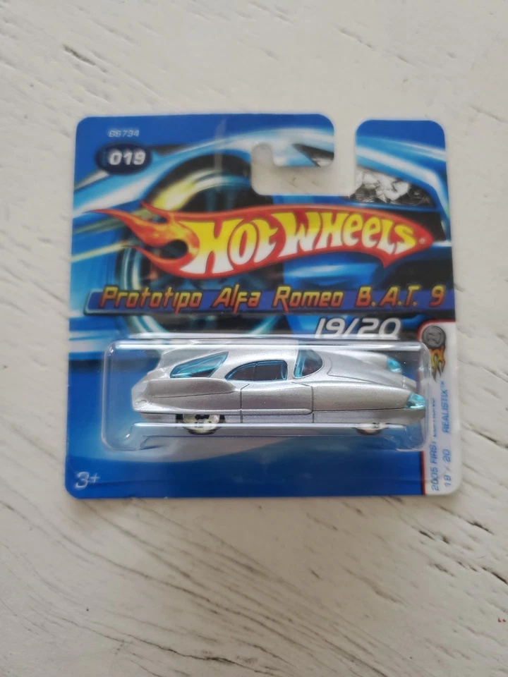 Hot Wheels 2005 первое издание прототип Alfa Romeo B.A.T. Короткая карточка 9 019 - Изображение 1 из 3