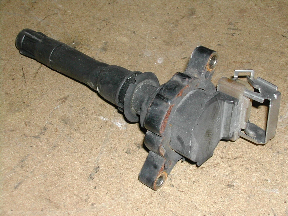 Land Rover Freelander 1, 2.5  V6, Ignition coil pack,NEC101010 - Image 1 of 1