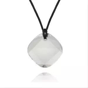 Europäische Kristalle Diamant Form Halskette M / Schwarz 18 " Kordel Kette - Bild 1 von 3