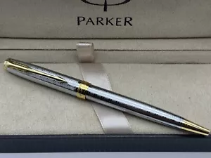 Excelente bolígrafo Parker Sonnet círculo plateado 0,5 mm tinta azul recarga sin caja - Imagen 1 de 4