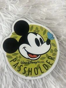 Original Disney World Jahreskarte Halter Mickey Mouse Blume & Garten Magnet Rarität - Bild 1 von 4