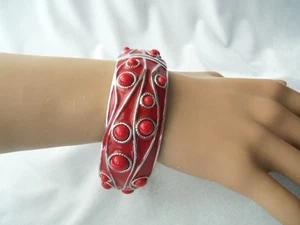 Vintage red Enamel & Lucite Cabochons Wide Hinged Cuff Bracelet - Picture 1 of 9