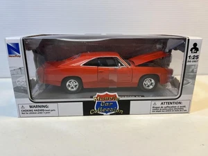 1969 Dodge Charger R/T New In The Box Diecast Model in 1/25 Scale by New Ray - Picture 1 of 7