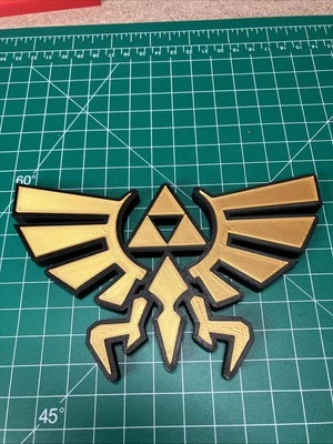 Impreso en 3D Zelda Hylian Crest Trifuerza Logo Letrero Exhibición Fan Art Videojuego Foto 1 de 3