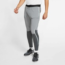 nike jogging tech