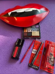 Revlon x Megan Thee Stallion Makeup Palette Lips Bag Eyeliner Mascara NEW - Picture 1 of 7