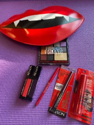 Revlon x Megan Thee Stallion Makeup Palette Lips Bag Eyeliner Mascara NEW - Image 1 of 4