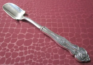 VINEYARD aka GRAPE Cheese Scoop Grape & Leaf Silverplate No Monograms GU - Picture 1 of 4