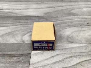 Box Of 10 Bussmann Buss MIN25 Fuses Min-25 Amps 250V 25A #06F314*CO - Picture 1 of 2