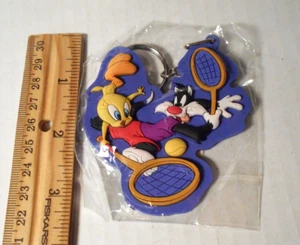Tweety Sylvester Bird Cat vinyl keychain Tennis NEW looney tunes 1999 90s - Picture 1 of 4