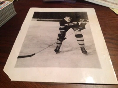 EDWARD JEREMIAH 1937 BOSTON BRUINS DARTMOUTH COLLEGE NHL HOCKEY PHOTO BRAVES  - Image 1 of 4