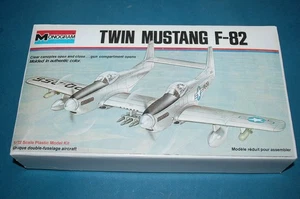 Monogram 7501 - Twin Mustang F-82 scala 1/72 - Foto 1 di 1