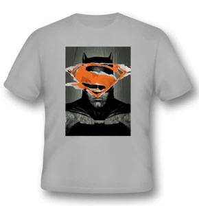 BATMAN V SUPERMAN BATMAN POSTER T-SHIRT TAGLIA S by 2BNERD - Imagen 1 de 1