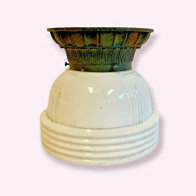 "Antigua lámpara de techo de vidrio esmerilado Art Deco de hierro fundido pesado 9"" D" Foto 1 de 4