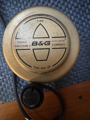 Brújula oscilante automática B&G Super Halcyon 3 con soporte de montaje, cable Foto 1 de 3