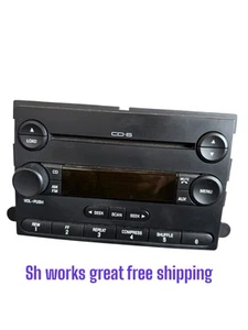 04-07 Ford F250 Lariat Factory Radio Head Unit AM/FM CD OEM 6C3T-18C815-AC - Bild 1 von 3