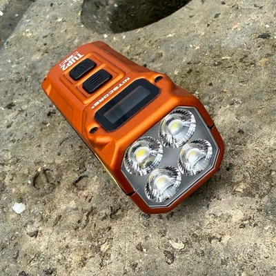 Nitecore TUP2 - Mini-Taschenlampe mit 3 Lichtfarben 1200 Lumen USB-C (orange)