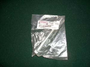 Yamaha JW8-G6249-00 Golf Cart Bolt - Foto 1 di 6