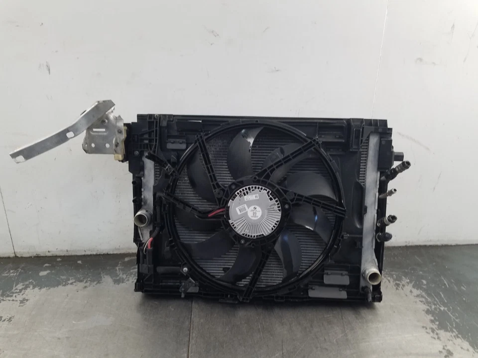 2013 BMW M5 F10 Radiator Condenser Fan Assembly #3439 A9 - Image 1 of 4