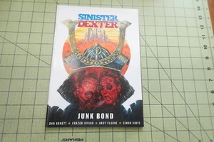 SINISTER DEXTER JUNK BOND INSERTO DA JUDGE DREDD MEGAZINE NUMERO 374 - Foto 1 di 3