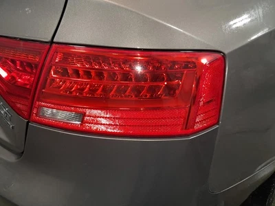 Conjunto de luz trasera derecha usado se adapta a: Audi A5 2015 LED opt 8SL cuarto panel montaje Foto 1 de 4
