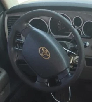 Airbag volante conductor Toyota Tundra LH 2007-2009 OEM Foto 1 de 4