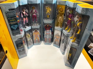 DC Universe Legion of Superheroes 12 Stück Mattel DC Universe Classics   - Bild 1 von 20