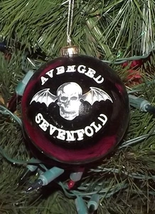 🎅🏽 ADORNO DE NAVIDAD BOLA LOGOTIPO BANDA SIETE VECES VENGADO - Imagen 1 de 2