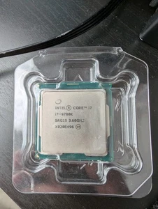 Intel Core i7-9700K Octa-Core 3,6 GHz Desktop CPU - Bild 1 von 2