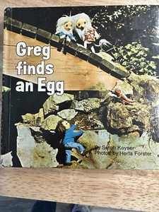 Greg finds an egg book by Sarah Keyser - Picture 1 of 4