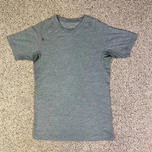 Rhone Shirt Herren Small Grau Kurzarm Sportlich Aktiv Laufen Pullover Tee - Bild 1 von 12