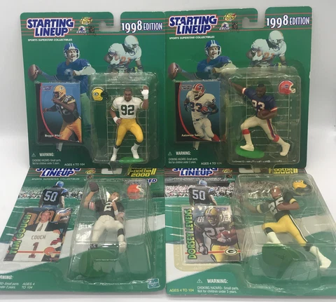 LOT OF 4 STARTING LINEUP FIGURES. REGGIE WHITE/ANTOWAIN SMITH/TIM COUCH/LEVENS Cover