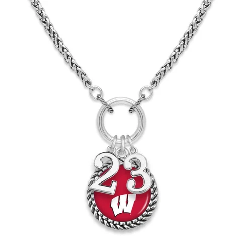 Wisconsin Badgers Graduation Year 2023 Silver Chain Necklace Jewelry UW Cover