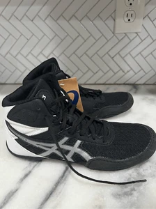 NUEVO CON ETIQUETAS ASICS Para hombres Matflex 6 Zapatos de Lucha Negro Plata Blanco Talla 8 - Imagen 1 de 9