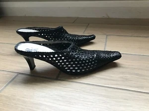 Peter Kaiser elegante schwarze Pantoletten mit Kitten Heels - Bild 1 von 3