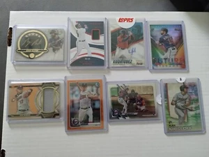 Minnesota Twins (8) Card Lot Byron Buxton /40 Nelson Cruz /49 Jose Berrios... - Picture 1 of 5