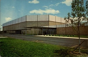Bowling Green University Ice Arena (1967),OH Wood County Ohio Postcard - Picture 1 of 2