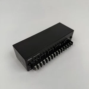 RDL RU-LA2D Bi-Directional 2-Channel Balanced to Unbalanced Audio Converter - Picture 1 of 5