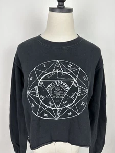 Sudadera John Galt Mujer Pequeña Halloween Negra Cuello Redondo Recortada Dobladillo Crudo Bruja - Imagen 1 de 11