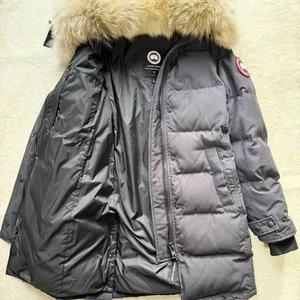 Cappotto piumino Canada Goose Shelburne con pelliccia di coyote staccabile blu navy donna - Foto 1 di 15