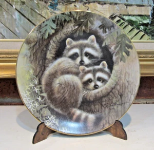 Plato de coleccionista Hamilton Woodland Babies Ruane Manning escondite hueco + bonificación - Imagen 1 de 17