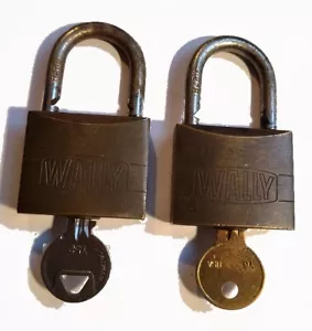 2 Keyed-Alike Wally Hardened Shackle Brass Locks with Keys - Picture 1 of 1